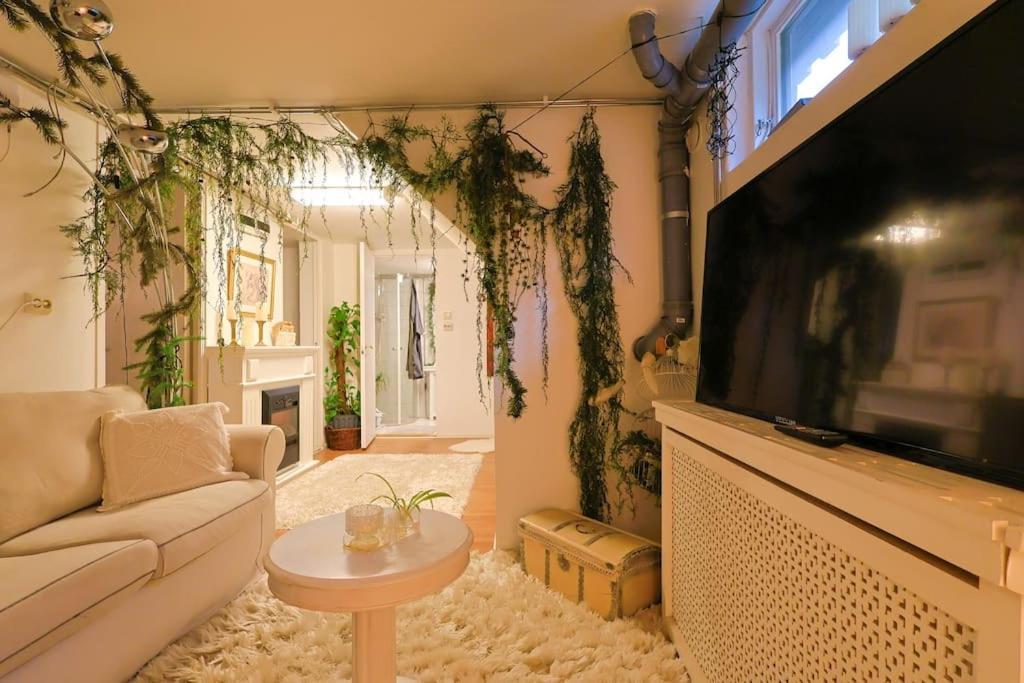 Вилла House For Workers & Familys Volvo Гётеборг Экстерьер фото